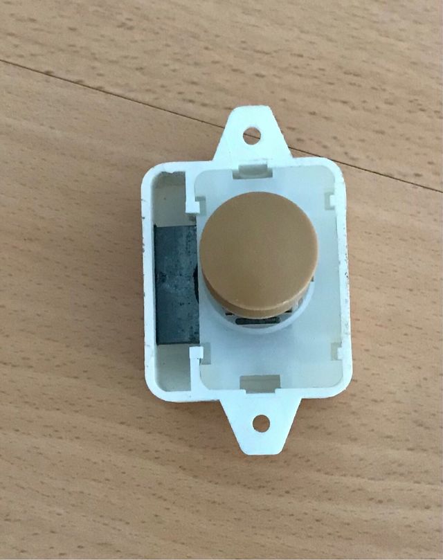 Cierre puertas con pulsador