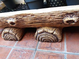 Jardinera piedra tronco