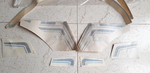 PEGATINAS MOTO VESPINO ALX
