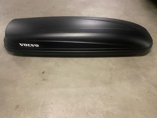 Se alquila cofre coche