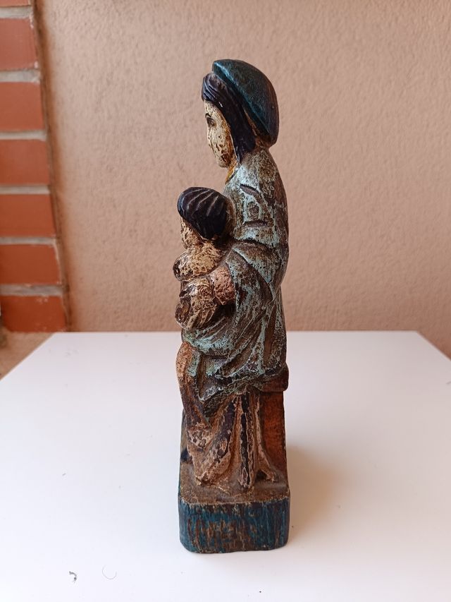 Figura Virgen con niño