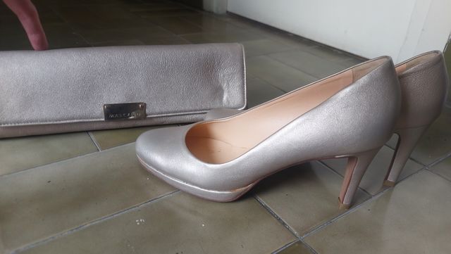 Conjunto Zapatos y bolso MASCARÓ