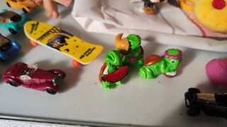 Lote +60 Juguetes Antiguos Huevo Kinder