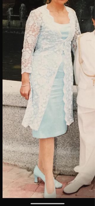 Vestido con chaqueta azul turquesa MODISTA