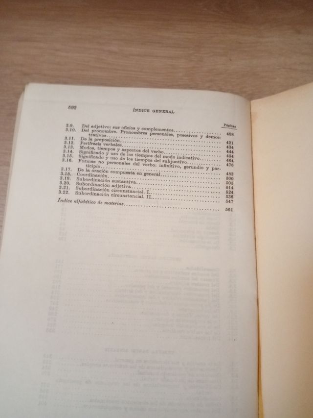 ESBOZO DE UNA NUEVA GRAMATICA