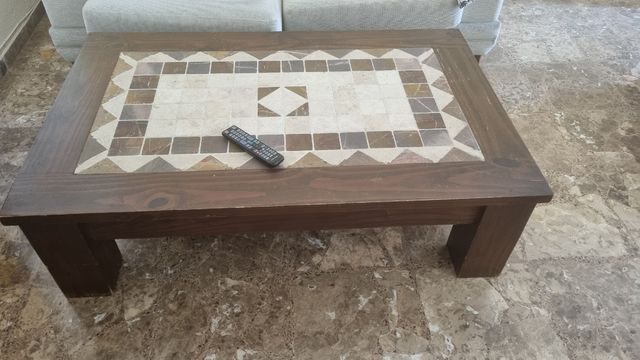 Mesa salón de roble y mármol