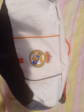 Zapatillas de fútbol y bolsa para guarda