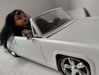 Coche y muñeca Bratz originales