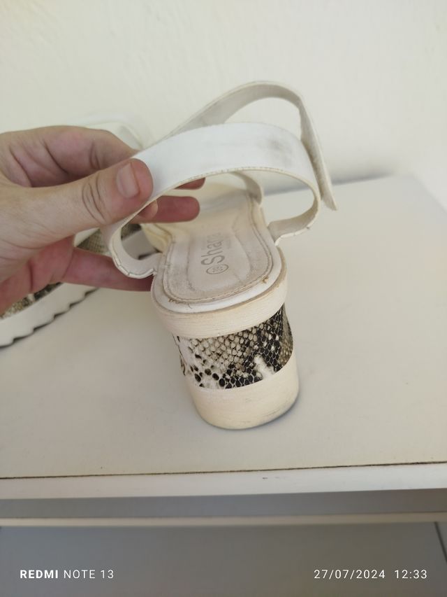 Sandalias plataforma blancas