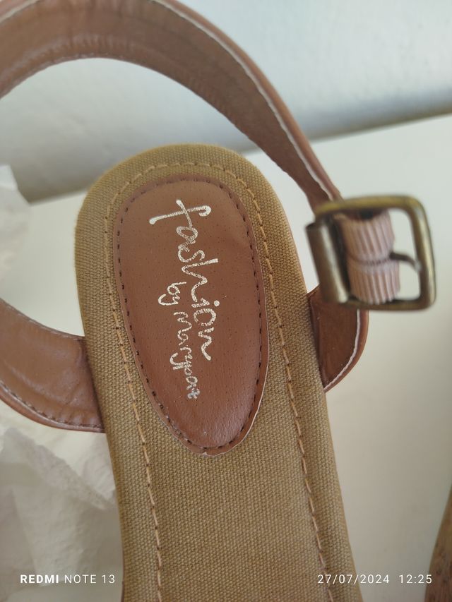 Sandalias cuña vaqueras