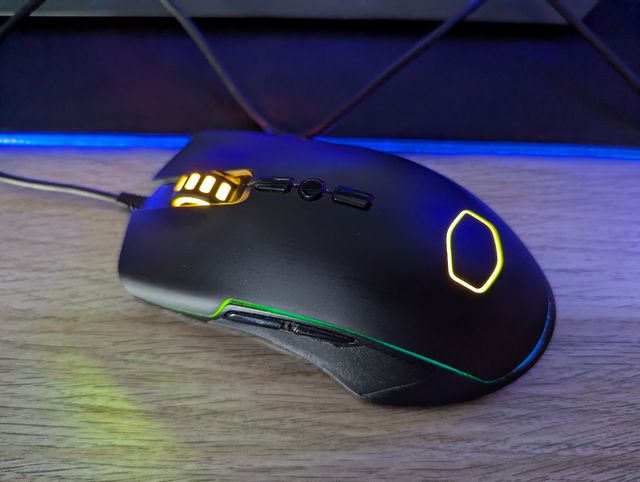 Rato Cooler Master CM310