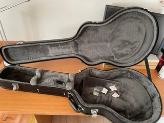 Estuche Epiphone 335