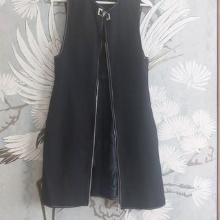Vestido y chaleco edición Limitada Zara