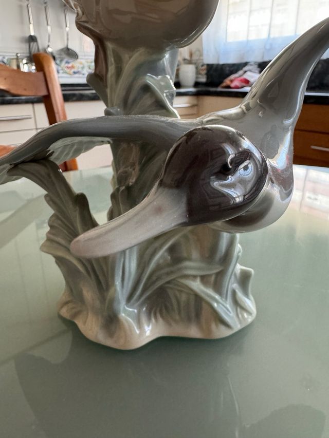 Lladró Patos alzando el vuelo..