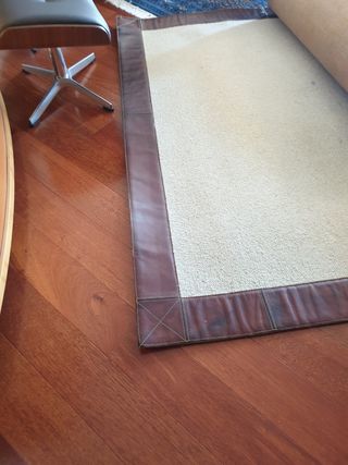 Alfombra lana ( greca cuero)