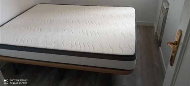 Cama y colchón 150*190