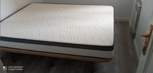 Cama y colchón 150*190