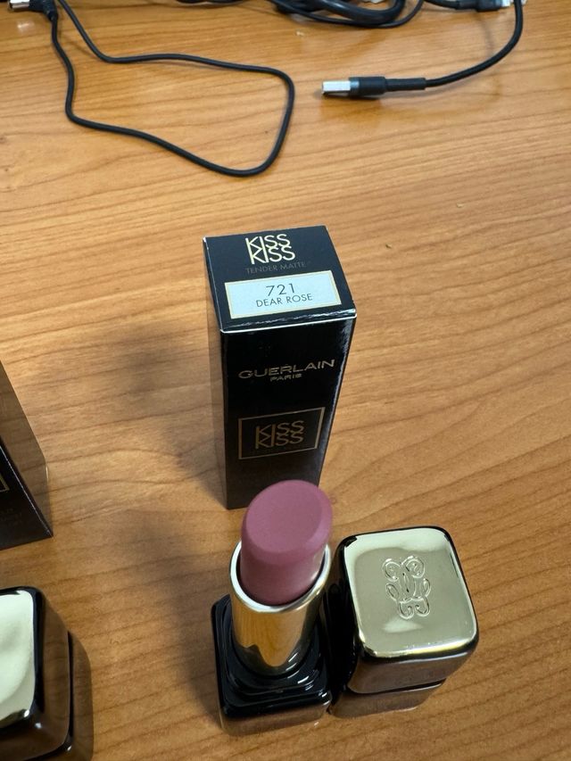 3  Barras de labios guerlain kiss kiss tender