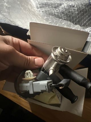 Inyector adblue renault/dacia 208995377r