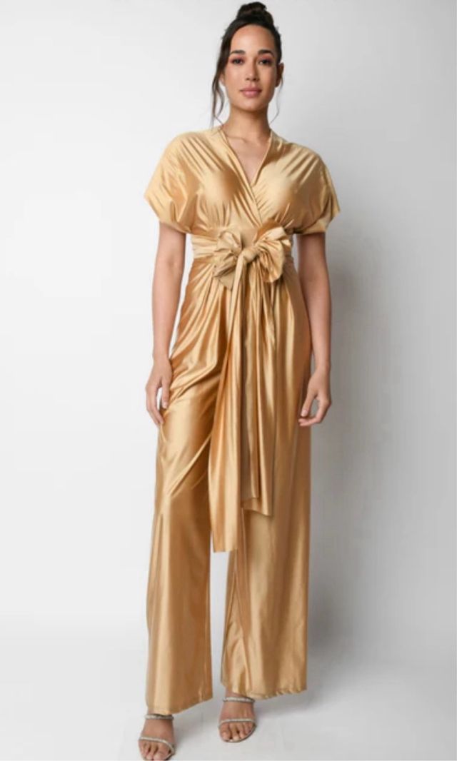 Tuta Infinity in raso stretch beige dorato