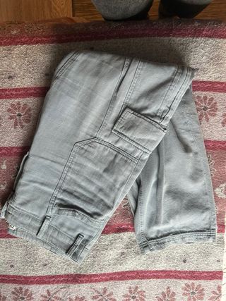 Pantalon Zara 