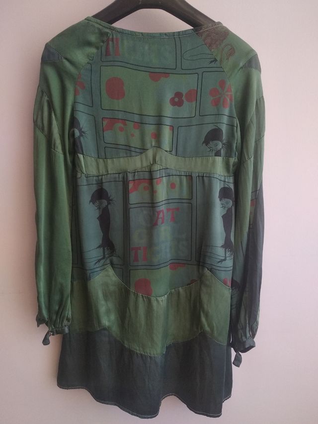 Vestido de seda Custo