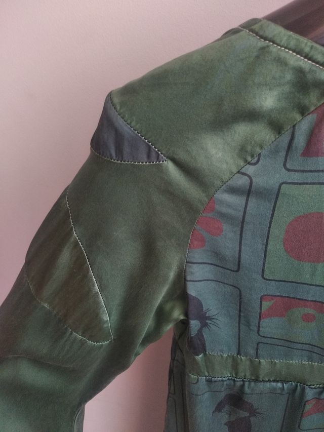 Vestido de seda Custo