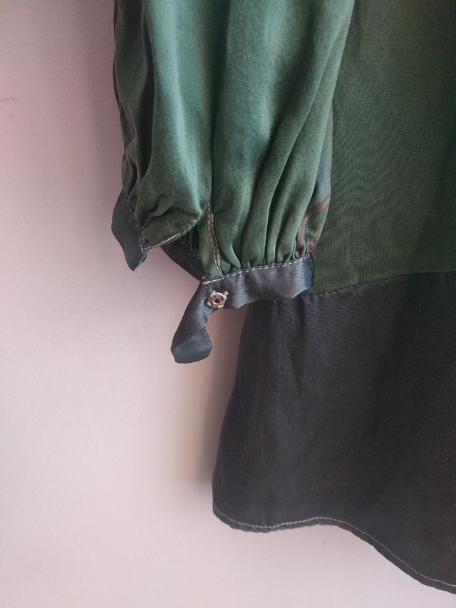 Vestido de seda Custo