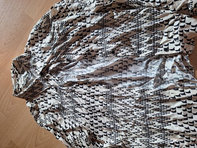 Camisa satinada de Zara