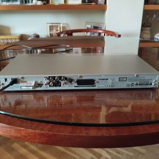 LECTOR DVD/DVD PLAYER