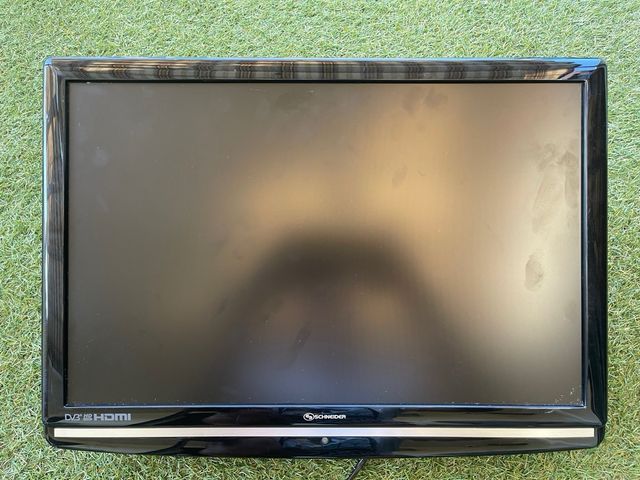 Televisor SCHNEIDER EXIA 2205 PVR