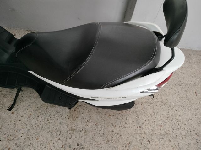 Suzuki Burgman 125 ABS