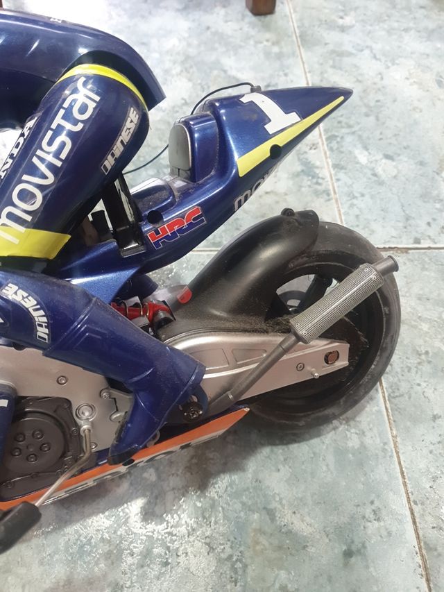 moto rc radiocontrol nikko pedrosa