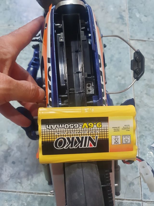 moto rc radiocontrol nikko pedrosa