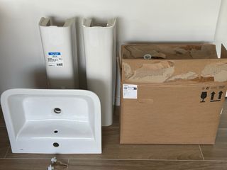 2 lavabos ROCA Serie The GAP