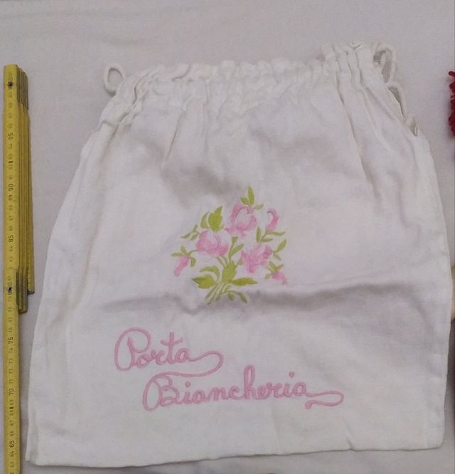 Portabiancheria pochette portabuste