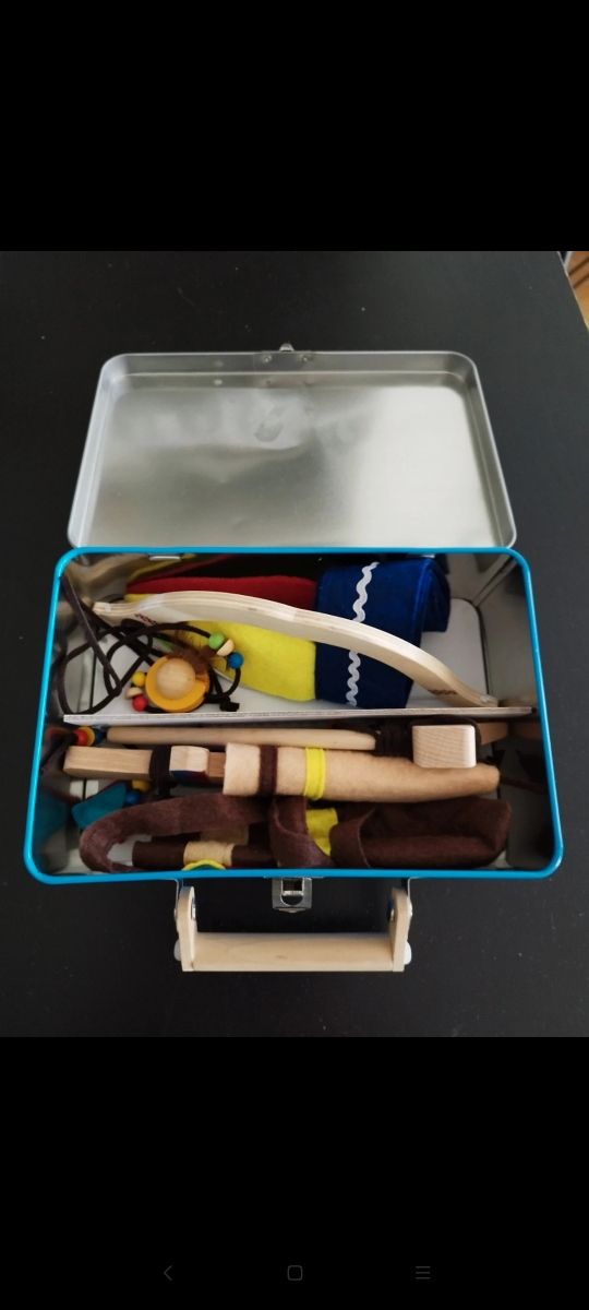 Maletín kit indios juguete