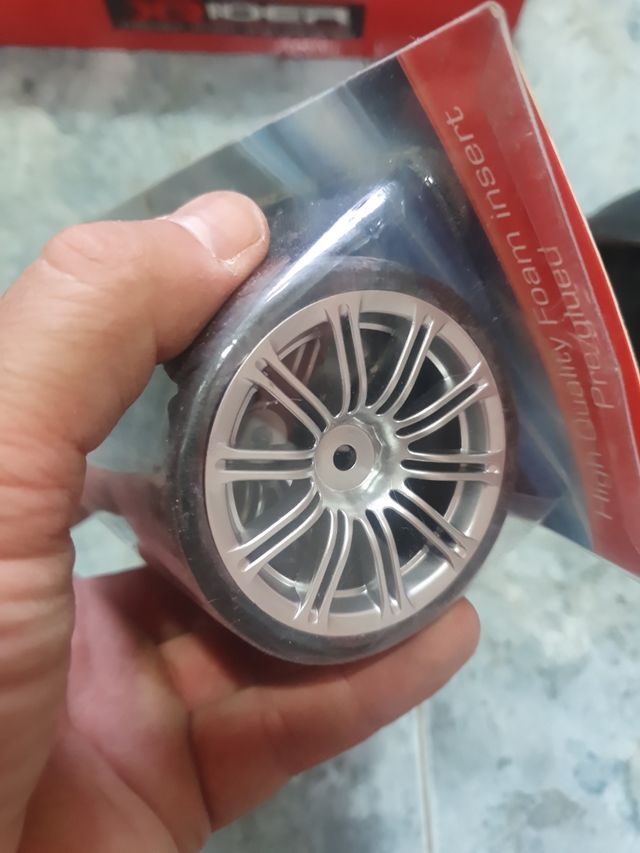 carson 1/10 set 4 ruedas tc radiocontrol