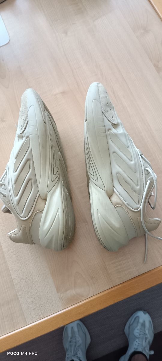 Zapatillas Adidas Ozelia seminuevas