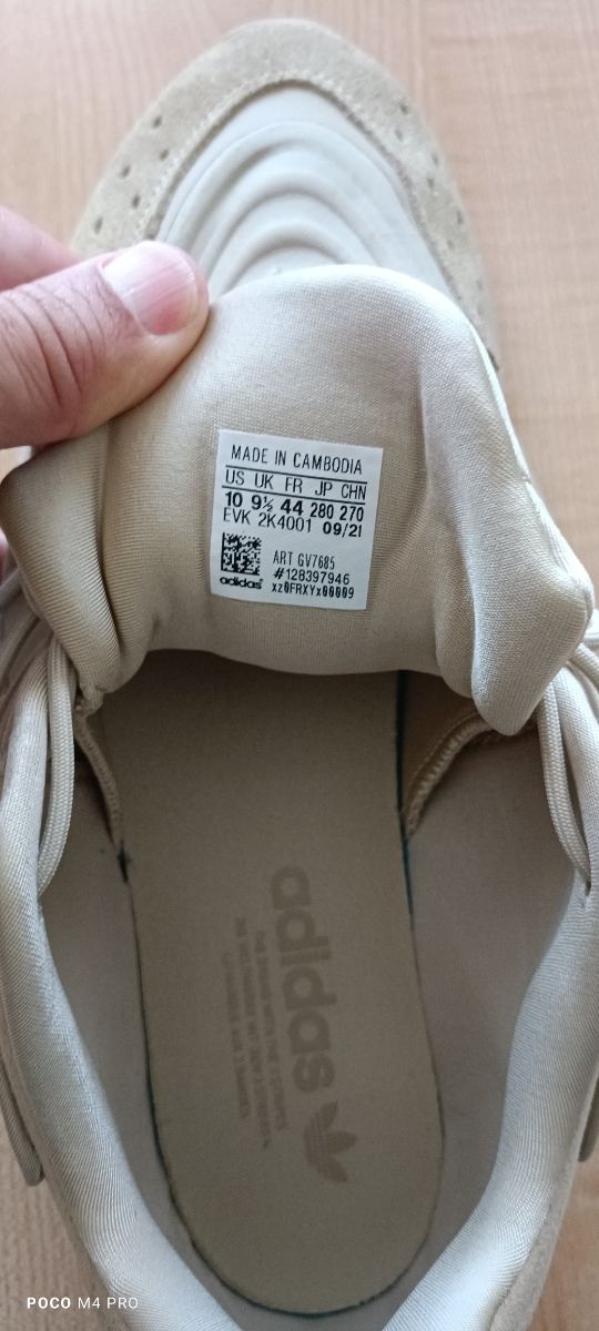 Zapatillas Adidas Ozelia seminuevas