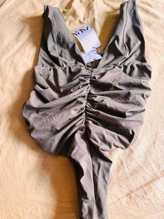 BAÑADOR ZARA 