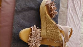 Sandalias cuña rosas