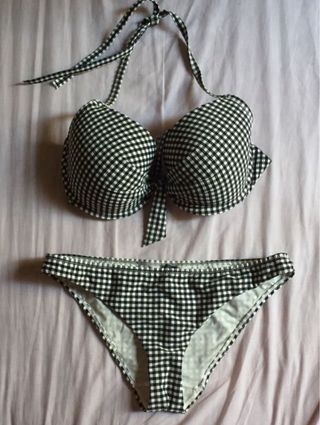 Bikini Etam 90D 38-40. Copa dura. Cuadros vichy