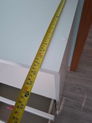 Cajonera muy espaciosa 89 alto x 54 cm fondo