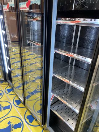 NEVERA AFANEH DE 4 PUERTAS FLORIDA-NEGRA