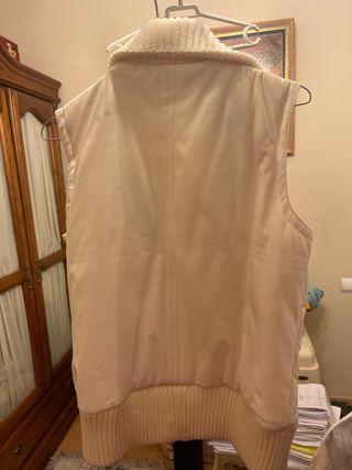 Chaleco marca umbro talla S de piel sintético 