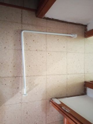 Palo cortina baño