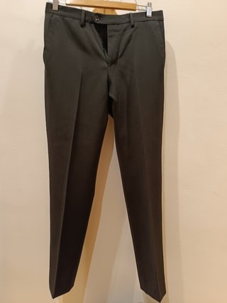 Traje negro Pedro del Hierro