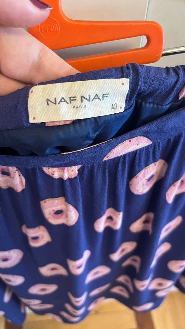 Falda corta de Naf Naf, talla 42
