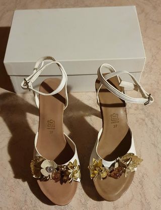 Scarpe aperte da donna n.37 